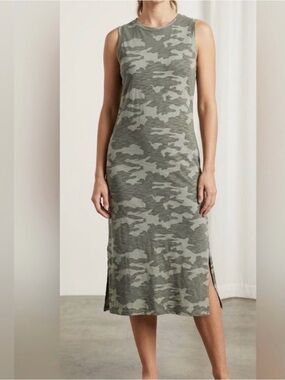 Universal Thread Olive Camo Sleeveless Midi Dress